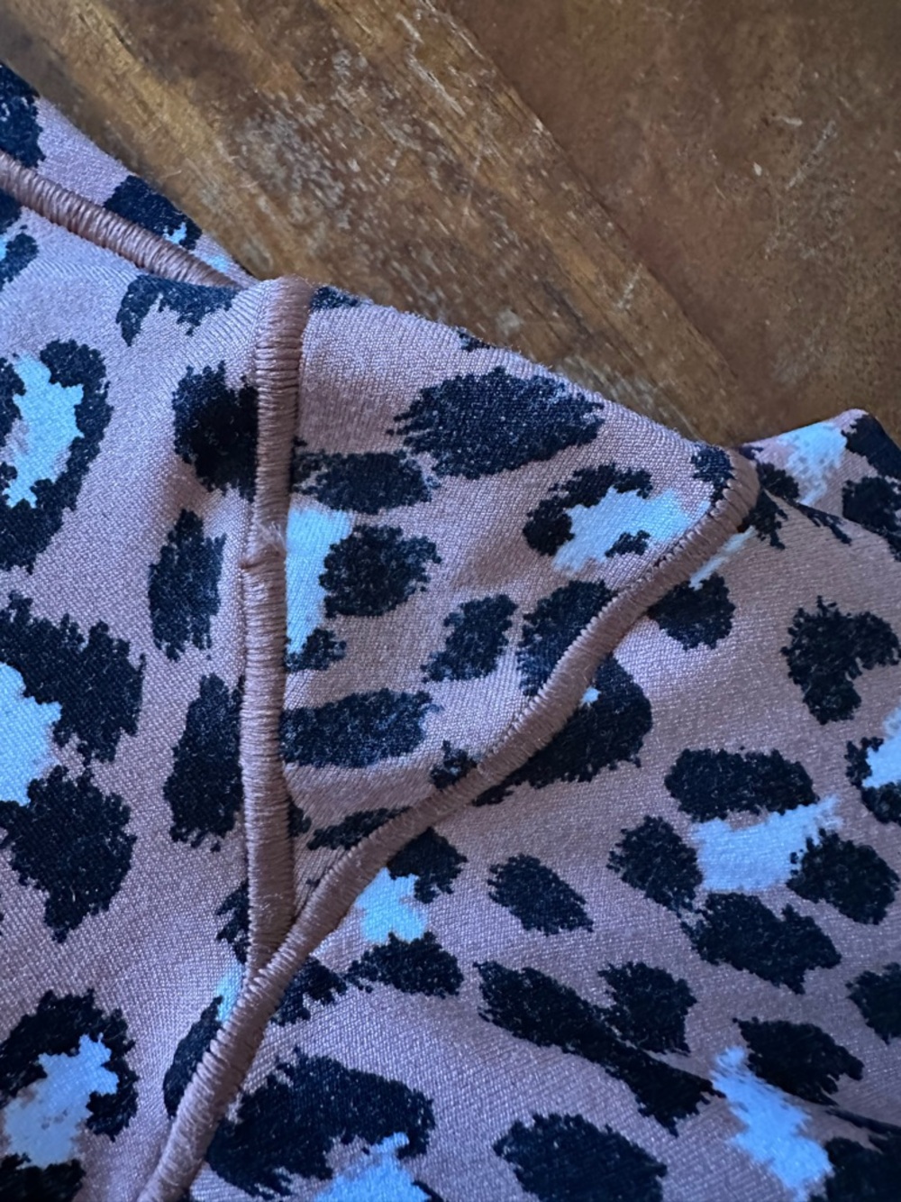 Aerie Leopard Print High-Waist Women’s Leggings - Brown size M - Picture 9 of 9